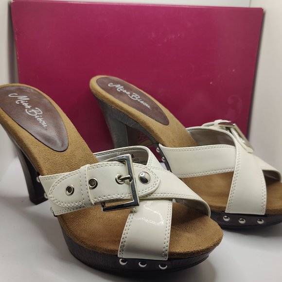 Womens size 8 White Miss Bison Brand Heel - Picture 2 of 8